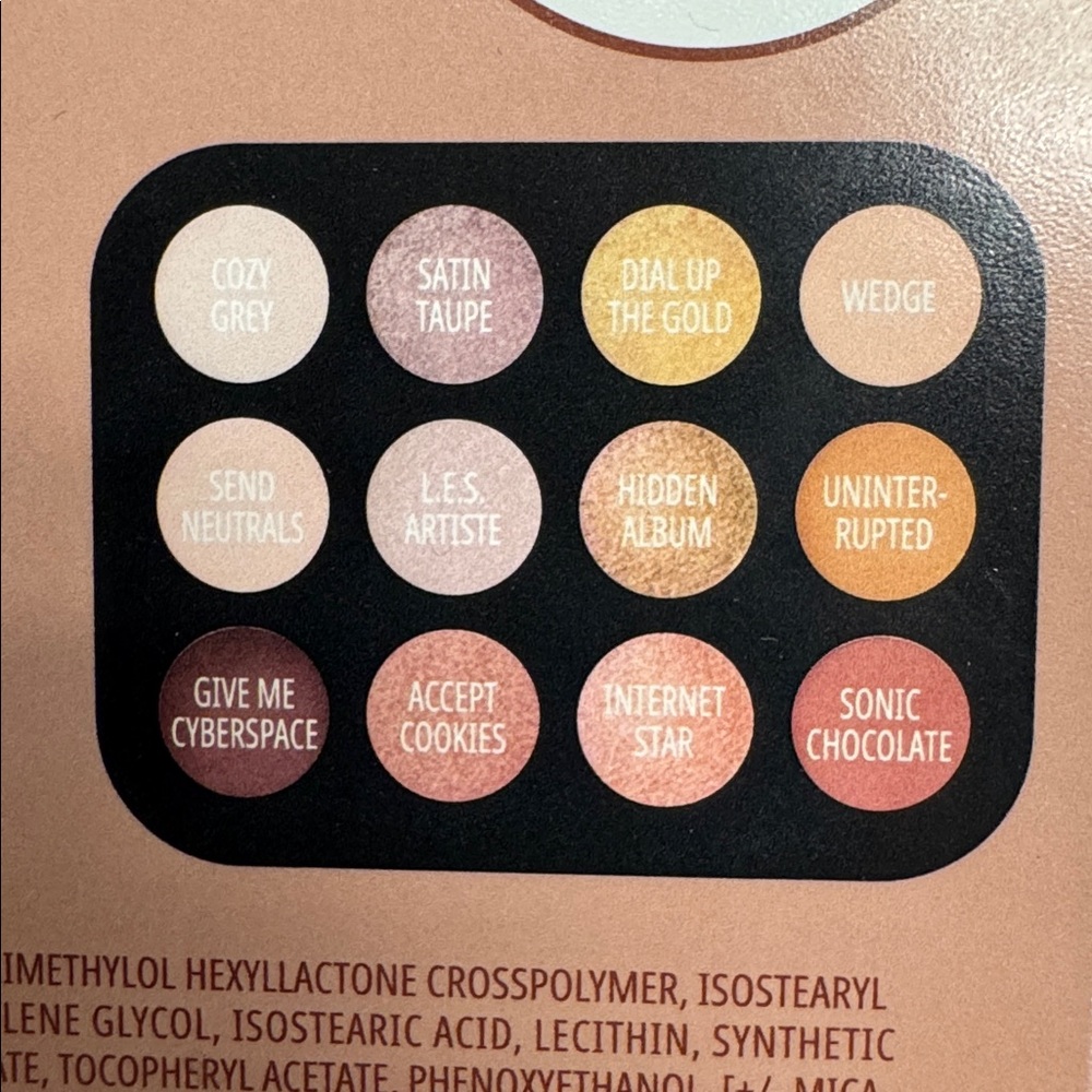 NWT MAC Cosmetics Connect In Colour Eyeshadow Palette - Rose Gold & Nude Tones - Picture 6 of 6